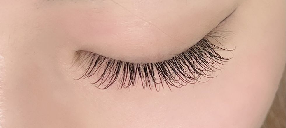 Natural(自まつ毛にあった自然な形)